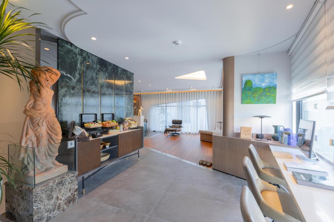 墾丁耳東華苑erdong Manor Bed & Breakfast Eksteriør bilde